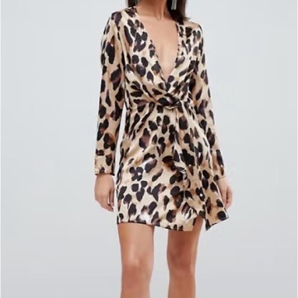 Club L London Long Sleeve Twist Front Leopard Print Dress